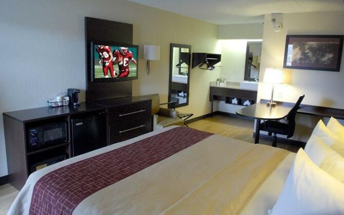 Red Roof Inn PLUS+ Chicago - Naperville - Photo5