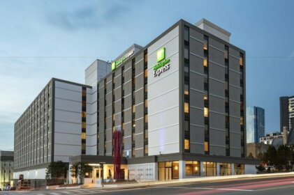 Holiday Inn Express Nashville Downtown Conference Center