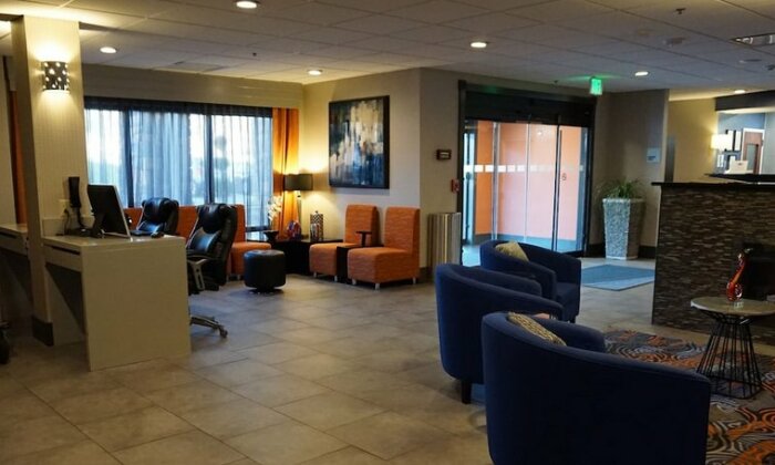 Holiday Inn Express & Suites Nashville Southeast - Antioch - Photo4