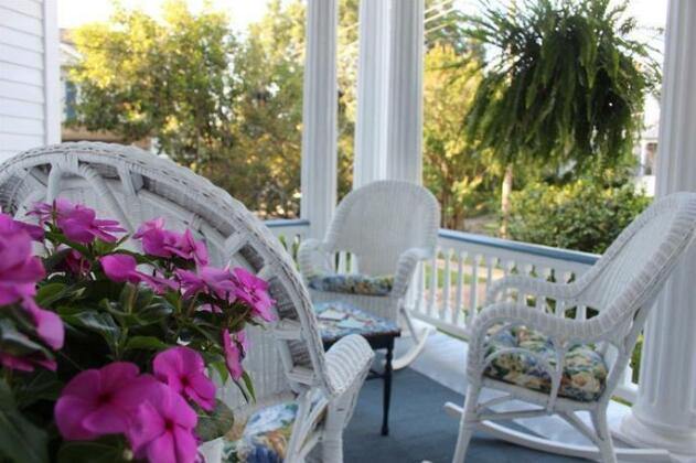 Bisland House Bed and Breakfast - Photo4