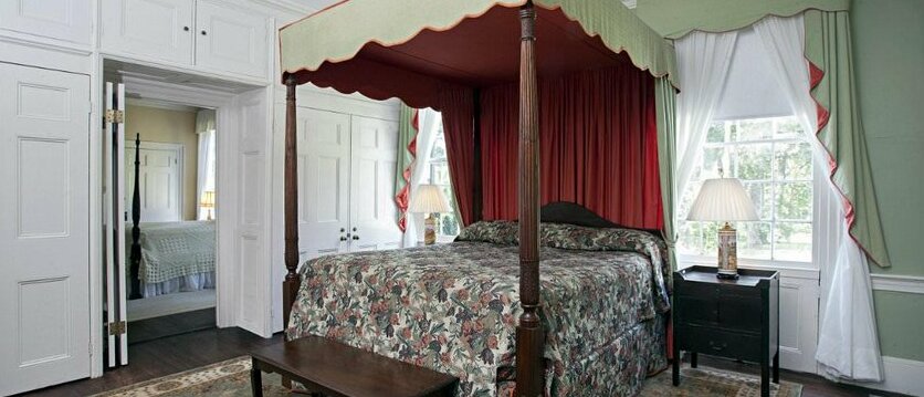 Linden - A Historic Antebellum Bed and Breakfast - Photo2