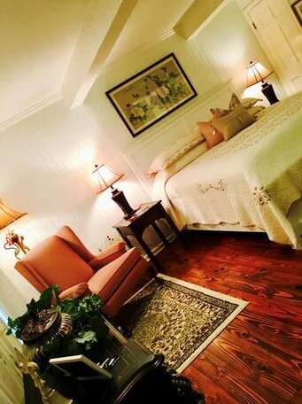 Jefferson House Bed and Breakfast - Photo5