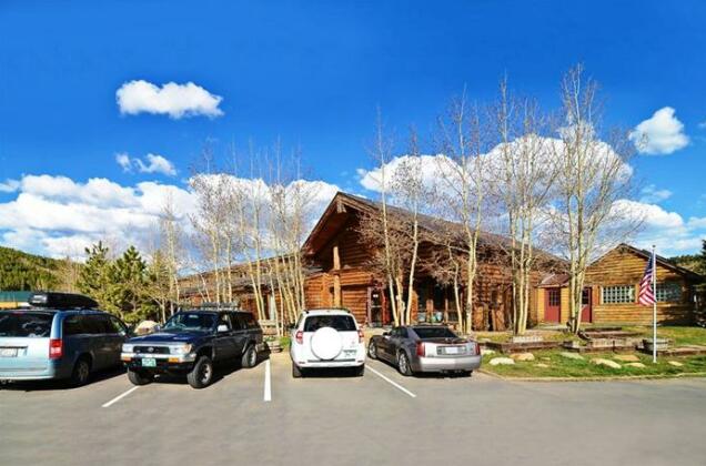 The Boulder Creek Lodge - Photo3