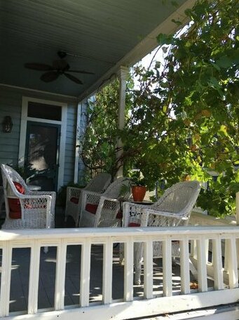 The Madison House Bed and Breakfast - Photo2
