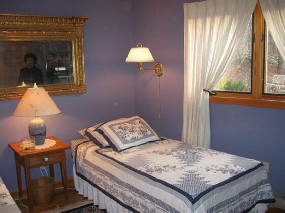 Blue Horizon Bed and Breakfast - Photo4