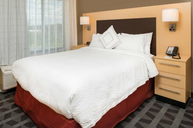 TownePlace Suites by Marriott New Hartford - Photo2