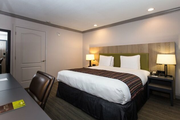 Country Inn & Suites by Radisson Metairie New Orleans LA - Photo2