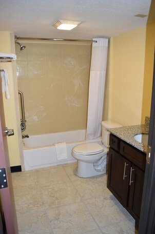 Days Inn by Wyndham New Orleans Pontchartrain - Photo3