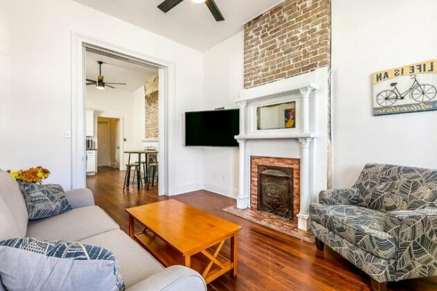 Newly Renovated 2BR in Uptown NOLA - Photo3