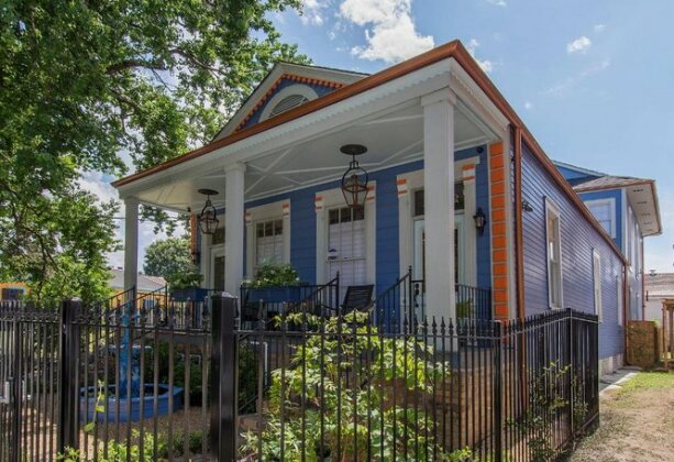 The Big Blue House in the Marigny