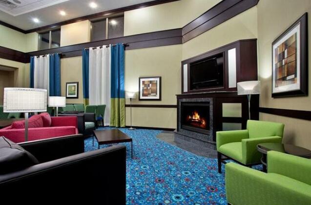 Holiday Inn Express & Suites - New Philadelphia Southwest - Photo5