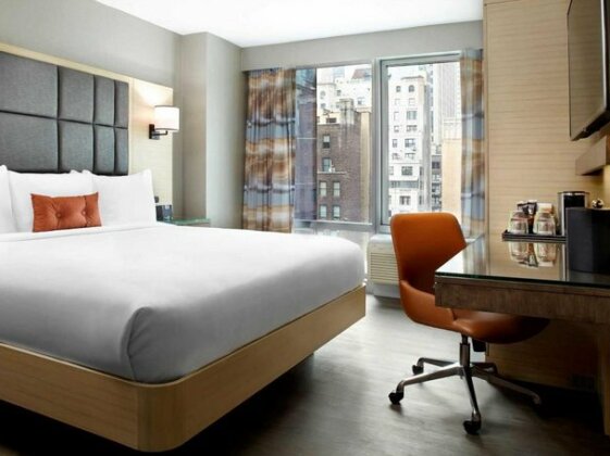 Cambria hotel & suites New York - Times Square - Photo2