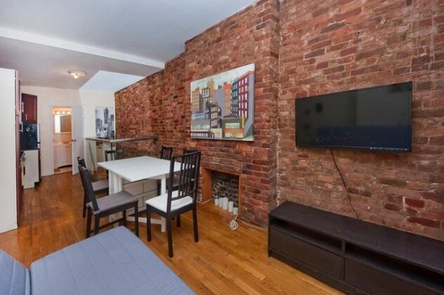 Chic 2 Bedrooms near Times Square - Photo5