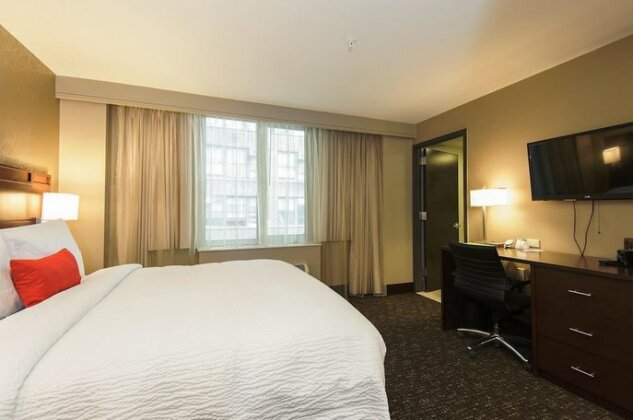 Courtyard by Marriott Times Square West - Photo3