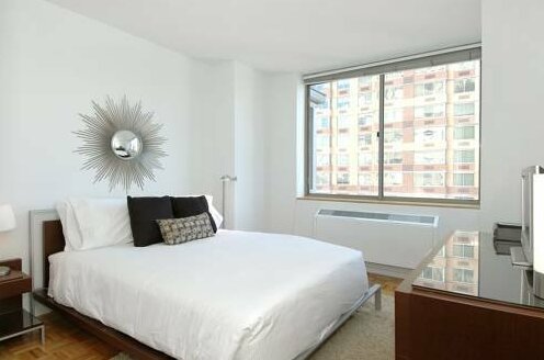 Furnished Quarters at 777 Sixth Avenue - Photo2