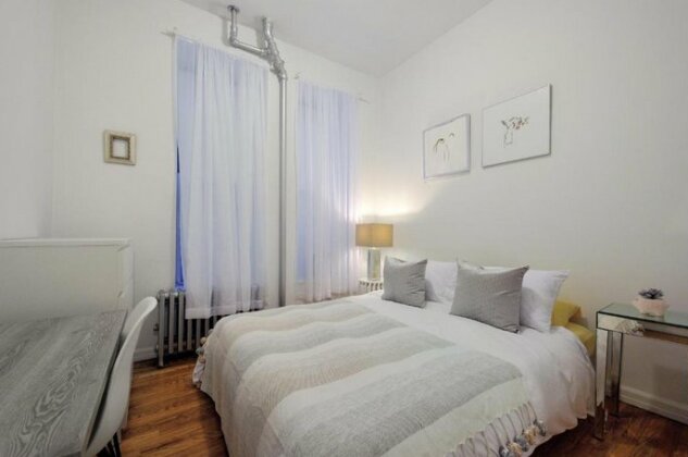 Gramercy park modern one bedroom apartment for 2 people