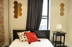 Gramercy Park Three Bedroom Apartment - Photo3