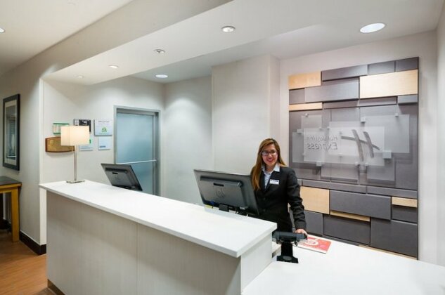 Holiday Inn Express - Times Square - Photo5