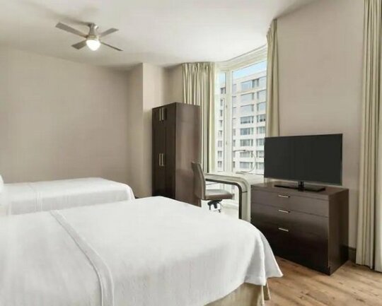 Homewood Suites Midtown Manhattan Times Square South - Photo3