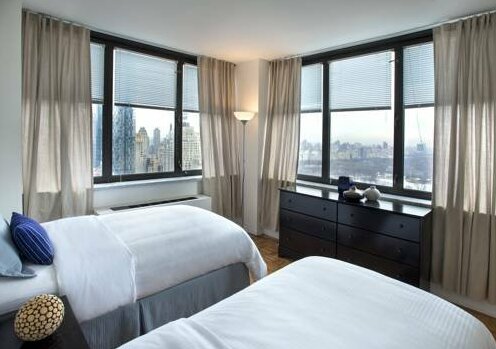 Midtown West at The Symphony House - A Premier Furnished Apartment - Photo3