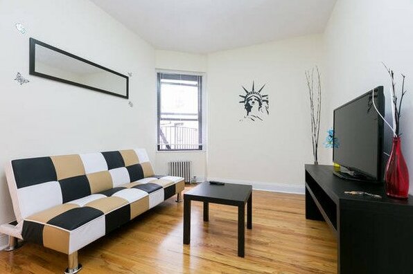 NEW-Awesome 2 Bed Minutes to Manhattan - Photo2