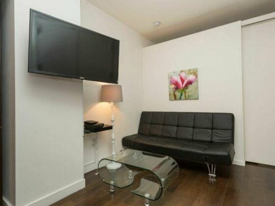 NY Away - Financial District 2-Bedrooms - 608 - Photo4