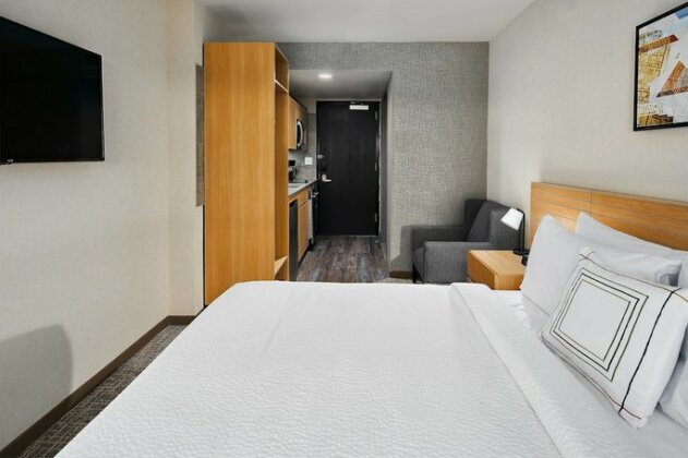 TownePlace Suites by Marriott New York Manhattan/Times Square - Photo4