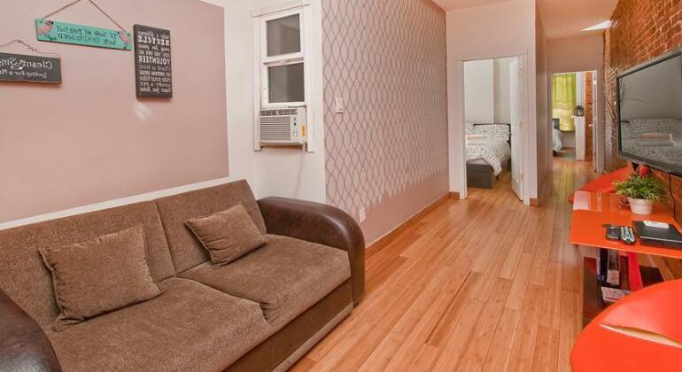 Two Bedroom Apartment - West 48th Street - Photo5