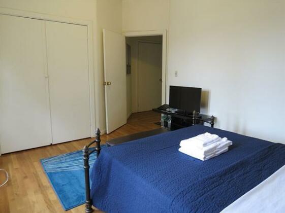 Upper NYC Deluxe Apartment - Photo5
