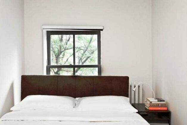 West 13th Street by onefinestay - Photo5