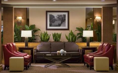 DoubleTree by Hilton Hotel Newark Airport - Photo5