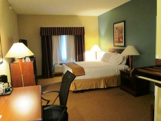 Holiday Inn Express - Newell-Chester WV - Photo4