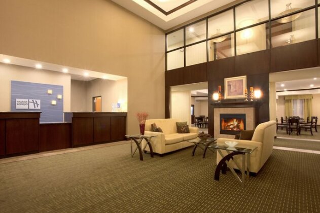 Holiday Inn Express Newport Newport - Photo5