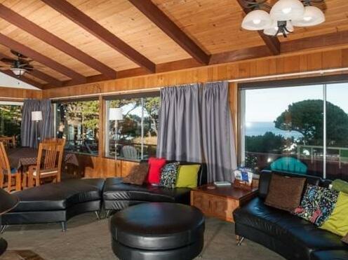 RedAwning Ocean Watch At Surfland - Photo3