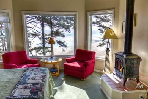 Tyee Lodge - Photo5