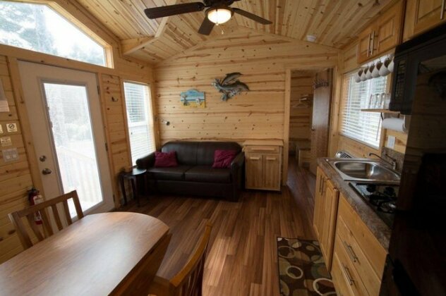 Whaler's Rest RV & Camping Resort - Photo5