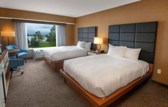 DoubleTree by Hilton Hotel Niagara Falls New York - Photo2