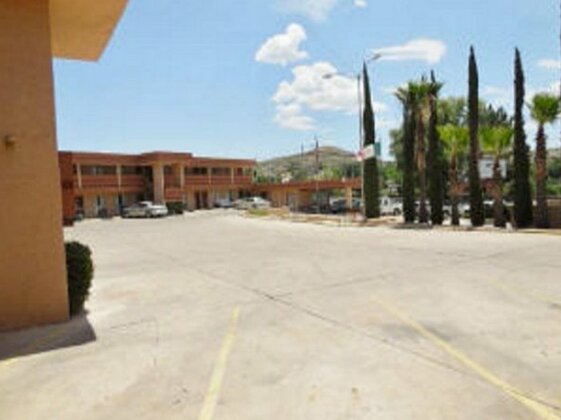 Americas Best Value Inn - Nogales - Photo2