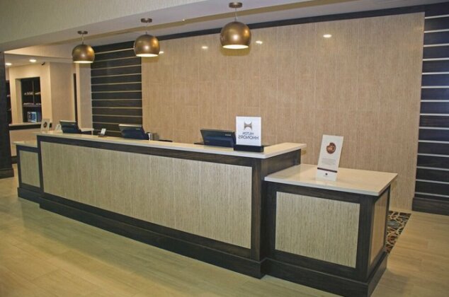 DoubleTree by Hilton Norfolk Airport - Photo4