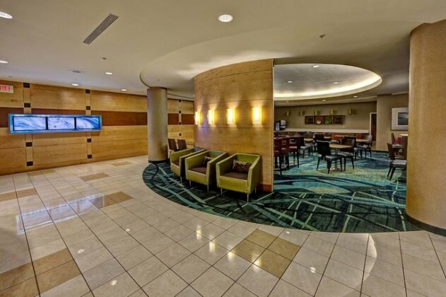 SpringHill Suites Norfolk Old Dominion University - Photo4