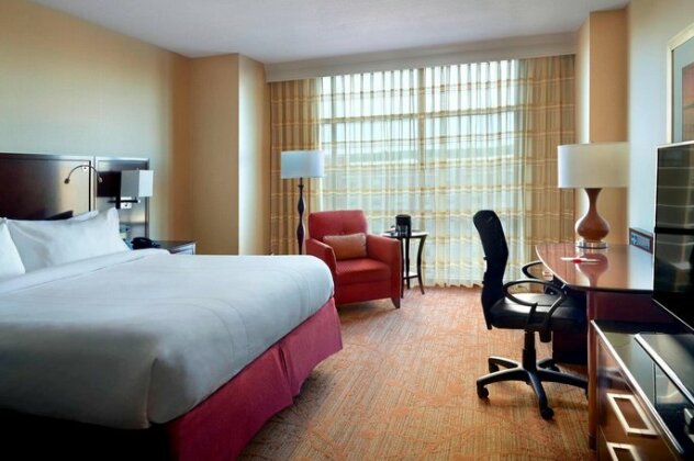 Bloomington-Normal Marriott Hotel & Conference Center - Photo2