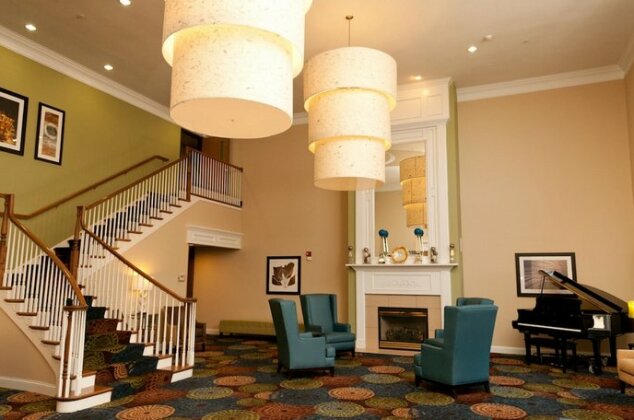 Holiday Inn Express Hotel & Suites Bloomington-Normal University Area - Photo3