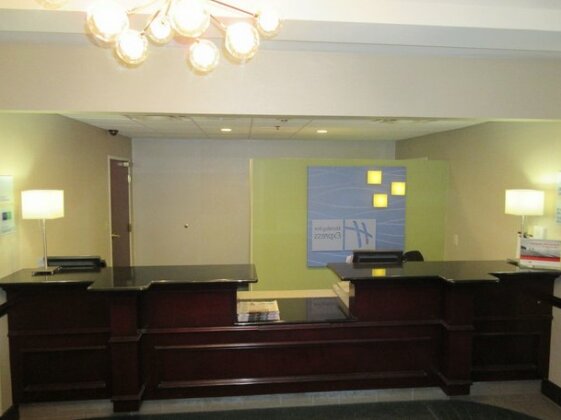 Holiday Inn Express Hotel & Suites Youngstown - North Lima Boardman - Photo4