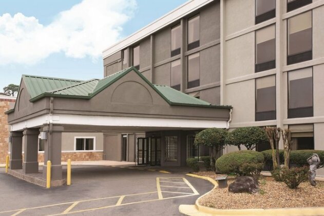 Country Inn & Suites By Radisson North Little Rock