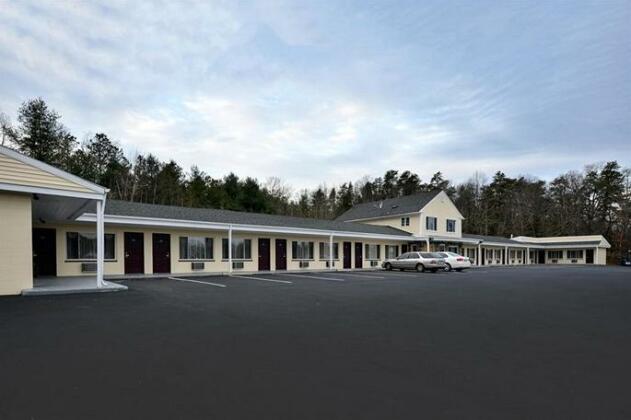 Americas Best Value Inn Providence-North Scituate - Photo2