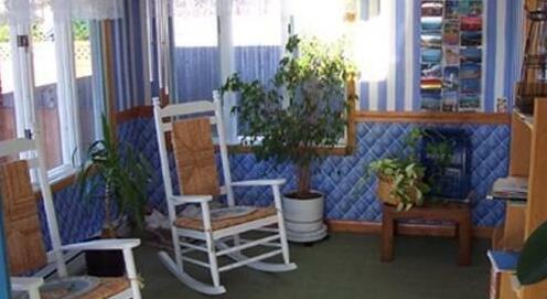 Blue Sea Motor Inn - Photo3