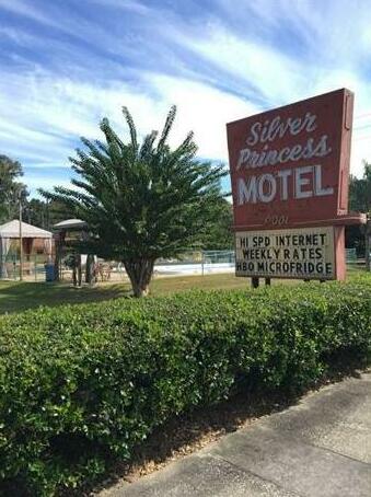 Silver Princess Motel