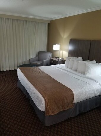 Best Western Ocean City Hotel and Suites - Photo5