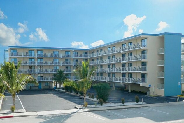 Coastal Palms Inn and Suites