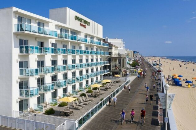Courtyard by Marriott Ocean City Oceanfront - Photo2